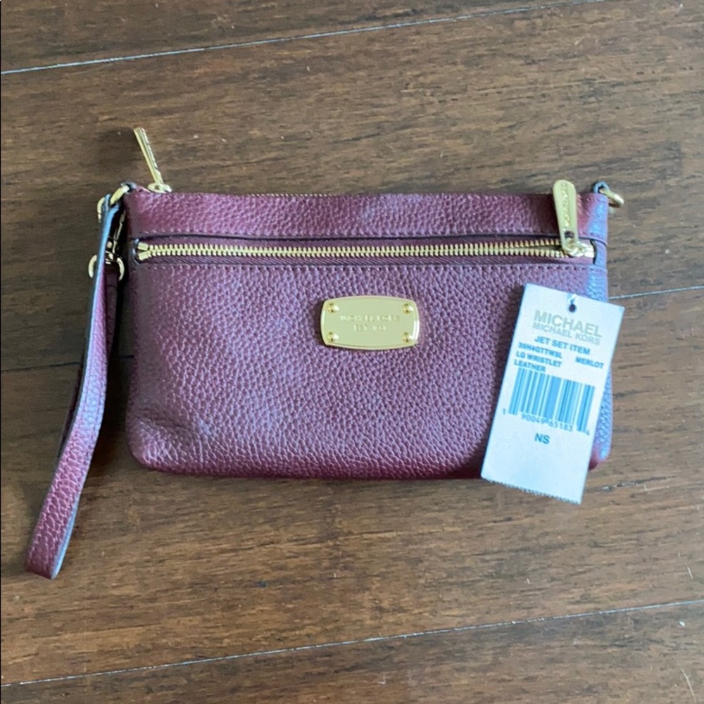 Michael Kors Wristlet (never used)